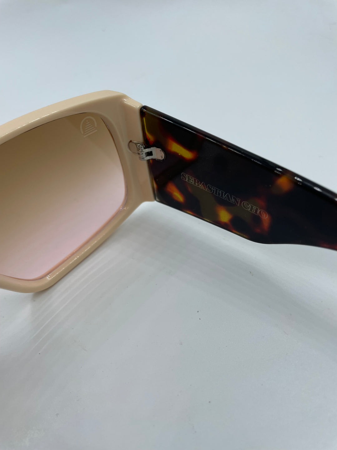 Sebastian Cho White Onyx